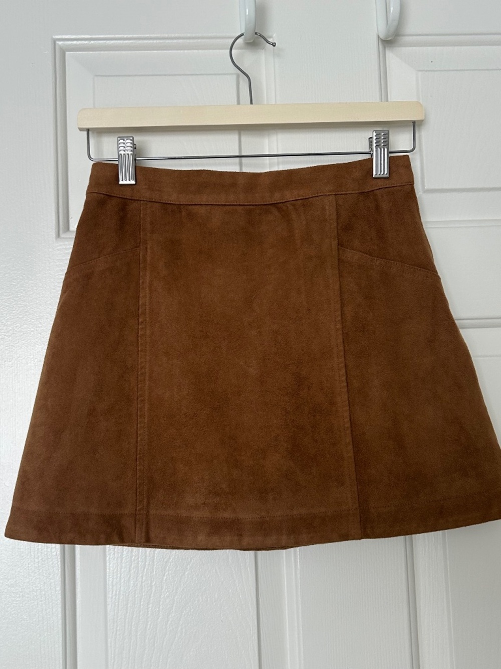 Abercrombie & Fitch  faux suede skirt